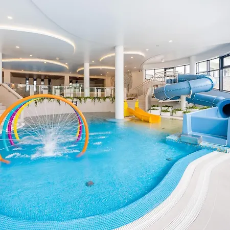 Polanki Aqua Nielimitowany Dostep Do Basenow Miejsce Postojowe Gratis * Kolobrzeg
