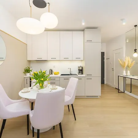 Polanki Aqua Nielimitowany Dostep Do Basenow Miejsce Postojowe Gratis Apartment Kolobrzeg